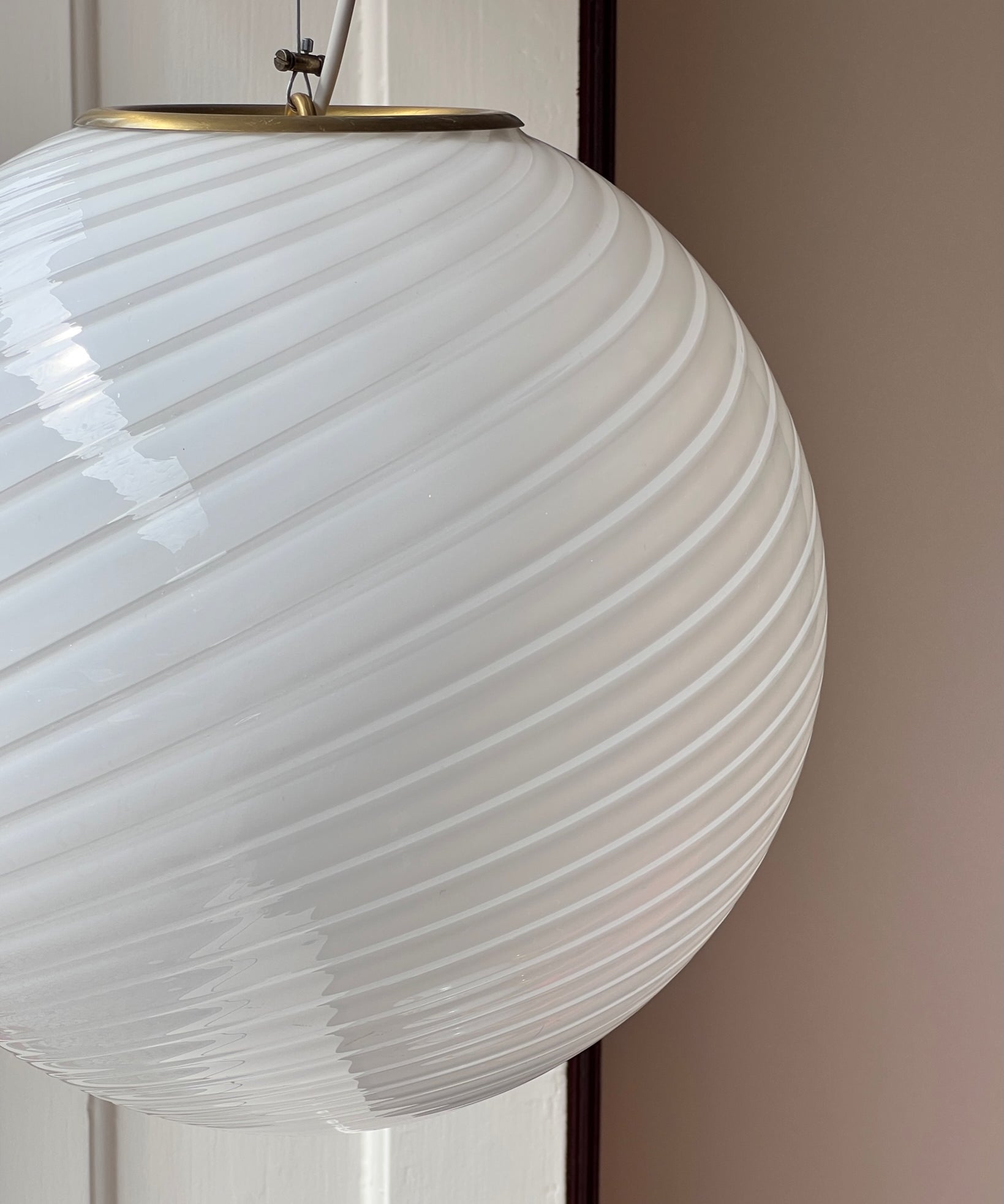 Vintage Murano white swirl ceiling lamp (D35)