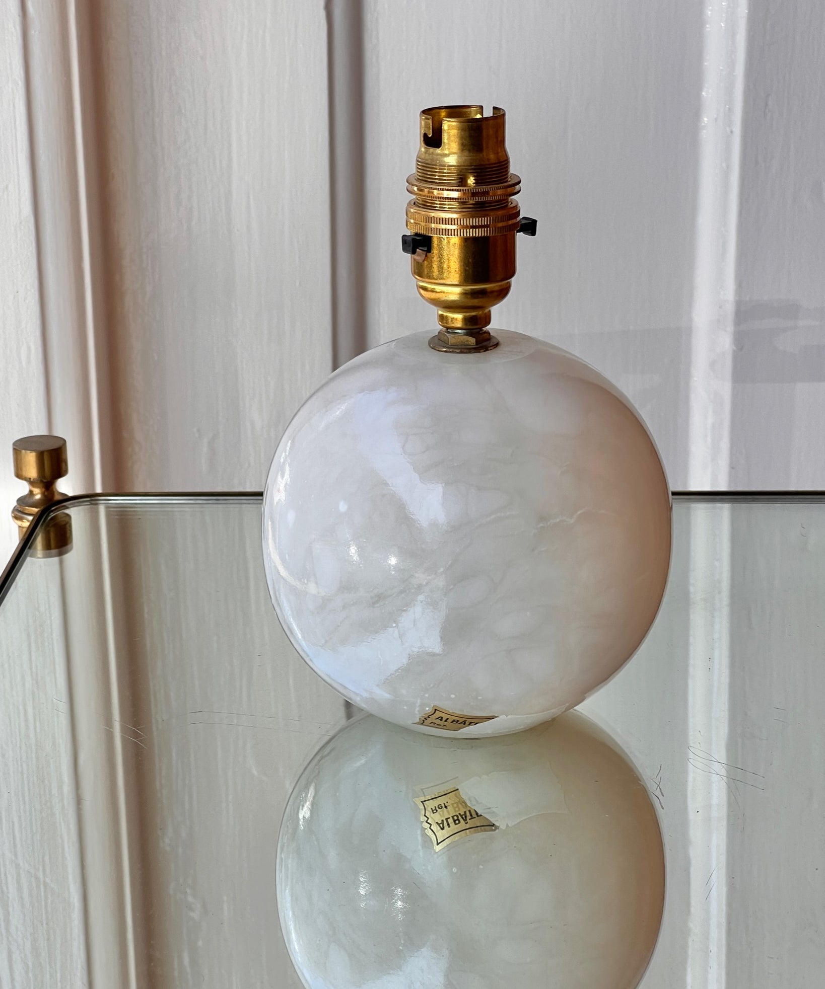 Vintage Italian white marble table lamp (with shade)