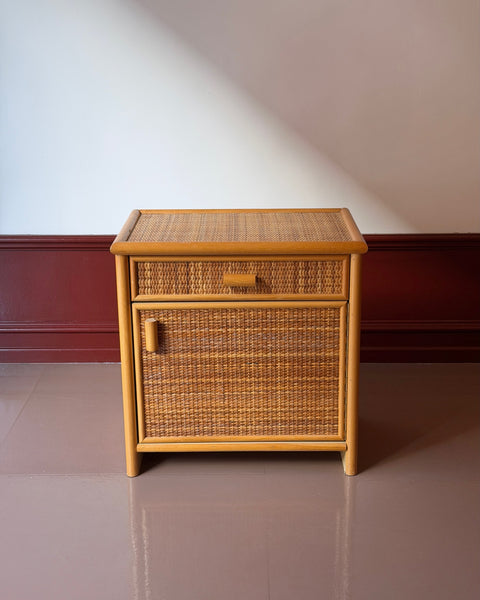 Vintage rattan side table/nightstand