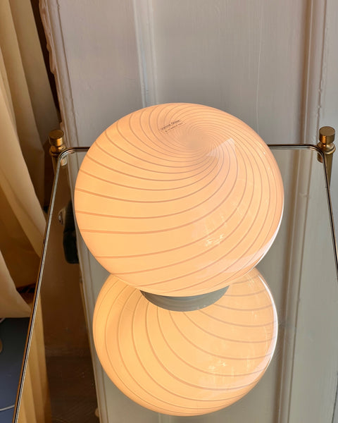 Vintage eggshell/white round Murano table lamp