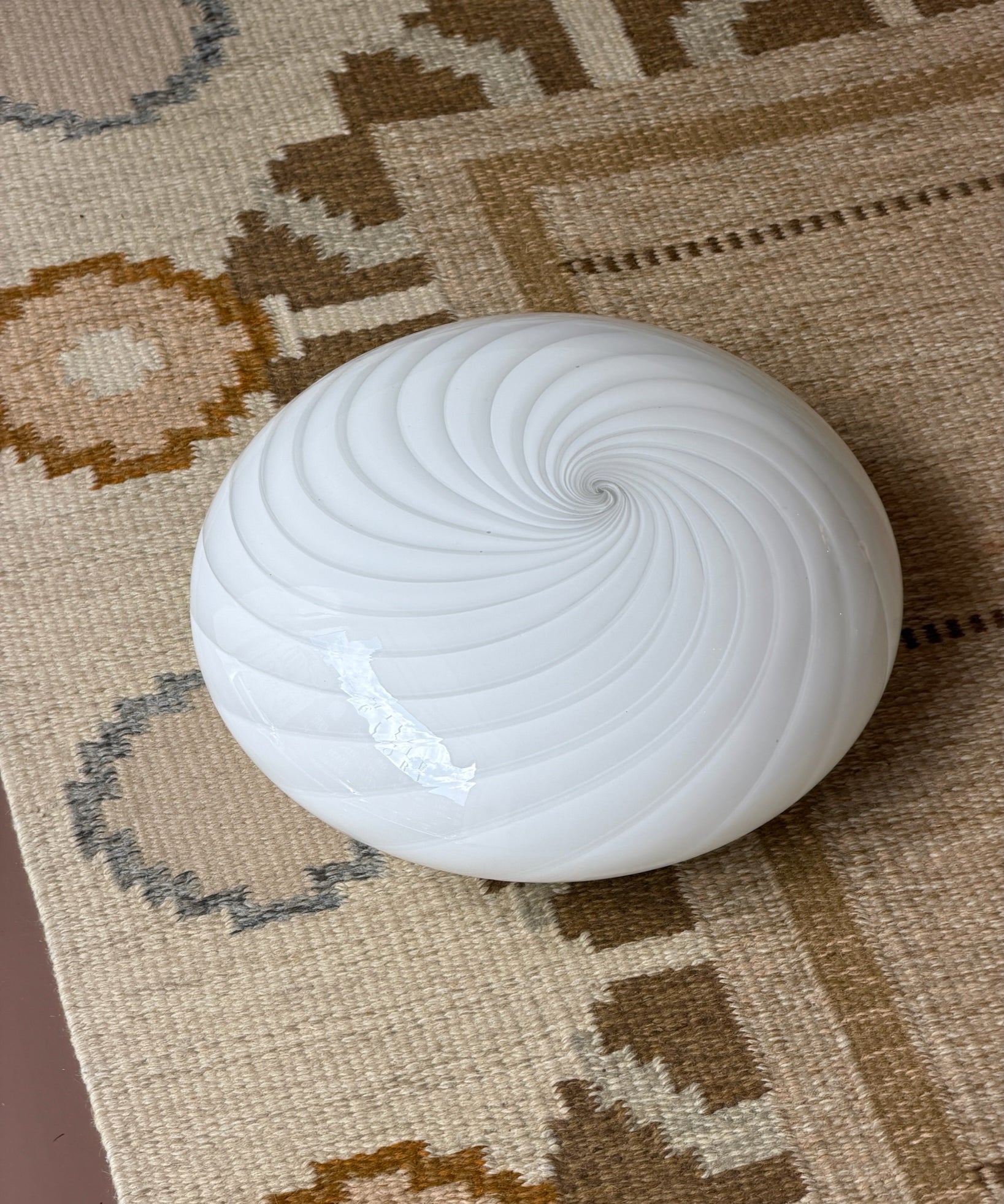 Vintage Murano white swirl ceiling/wall lamp (D36)