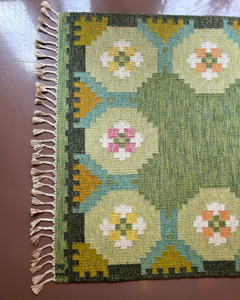 Vintage green flat weave rug by Ragnar Edberg (RE)