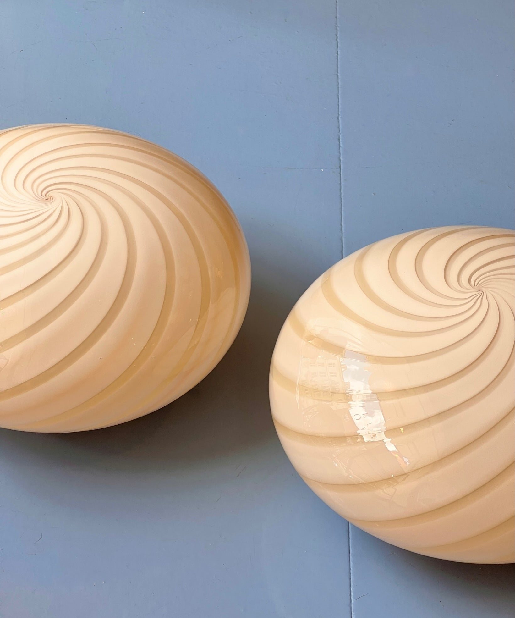Vintage Murano light yellow swirl ceiling/wall lamp (D26)