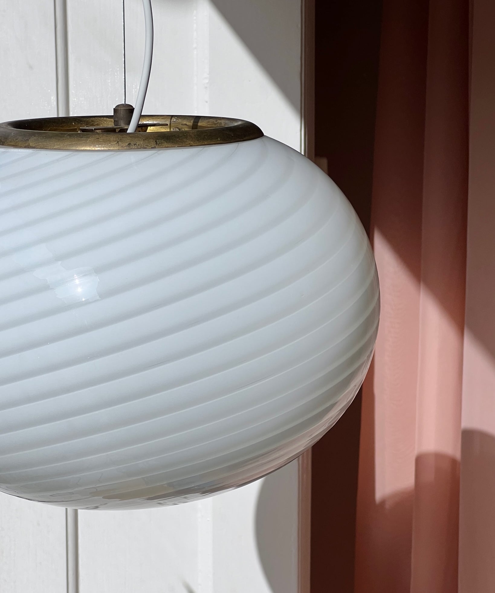 Vintage oval white swirl Murano ceiling lamp (D35)