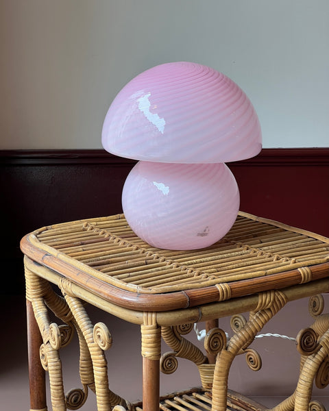 Vintage bubblegum pink Murano mushroom table lamp