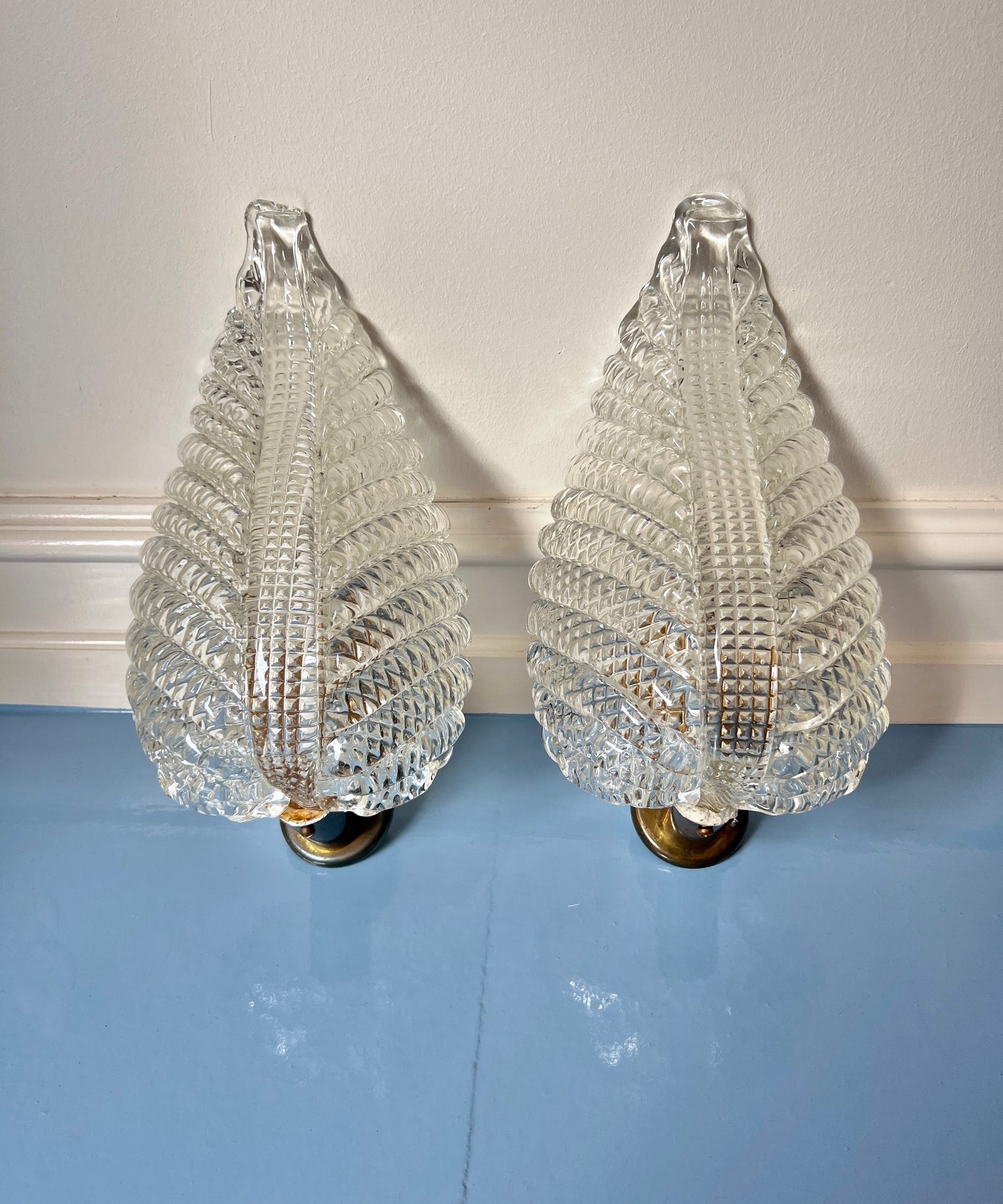 Vintage Murano leaf wall lamp (2 available)