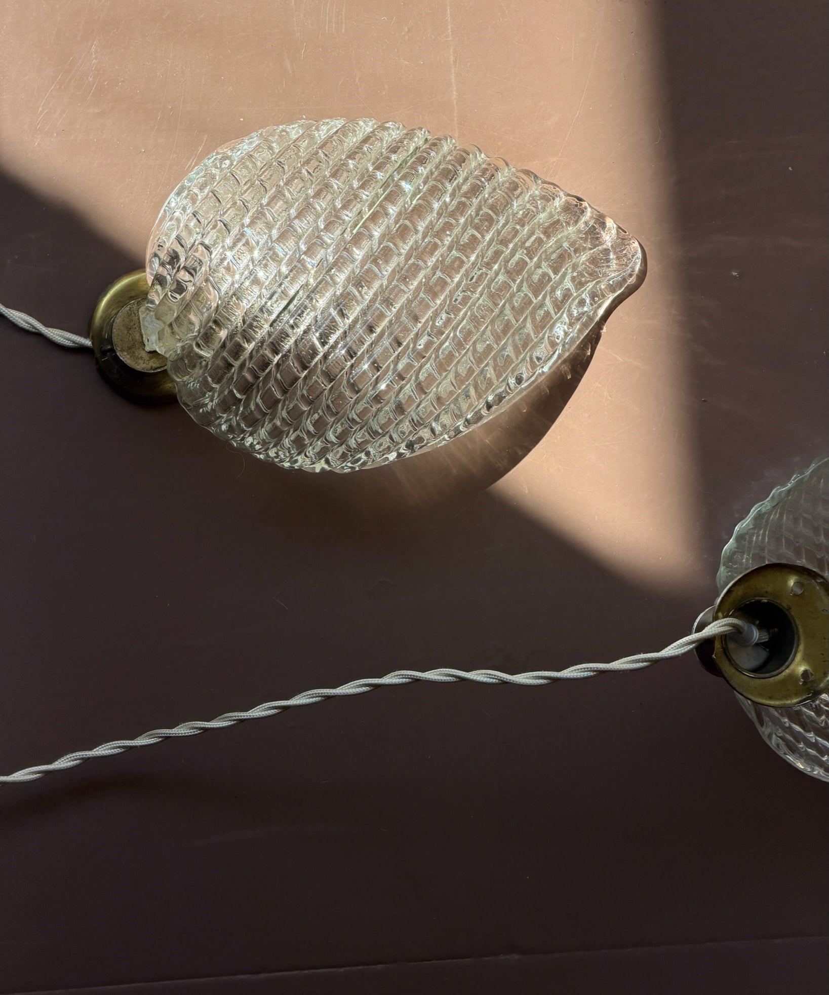 Vintage Murano leaf wall lamp (2 available)