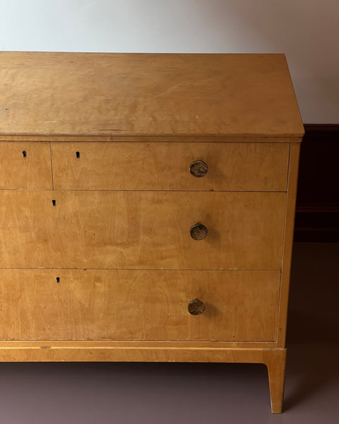 Vintage wooden chest of drawers