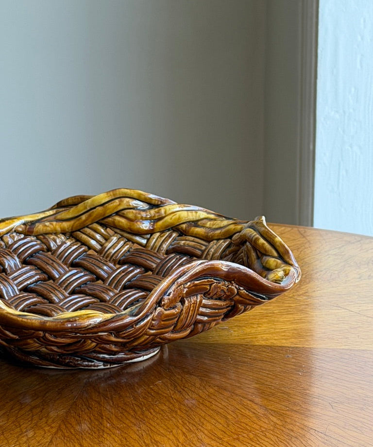 Vintage brown / yellow ceramic basket