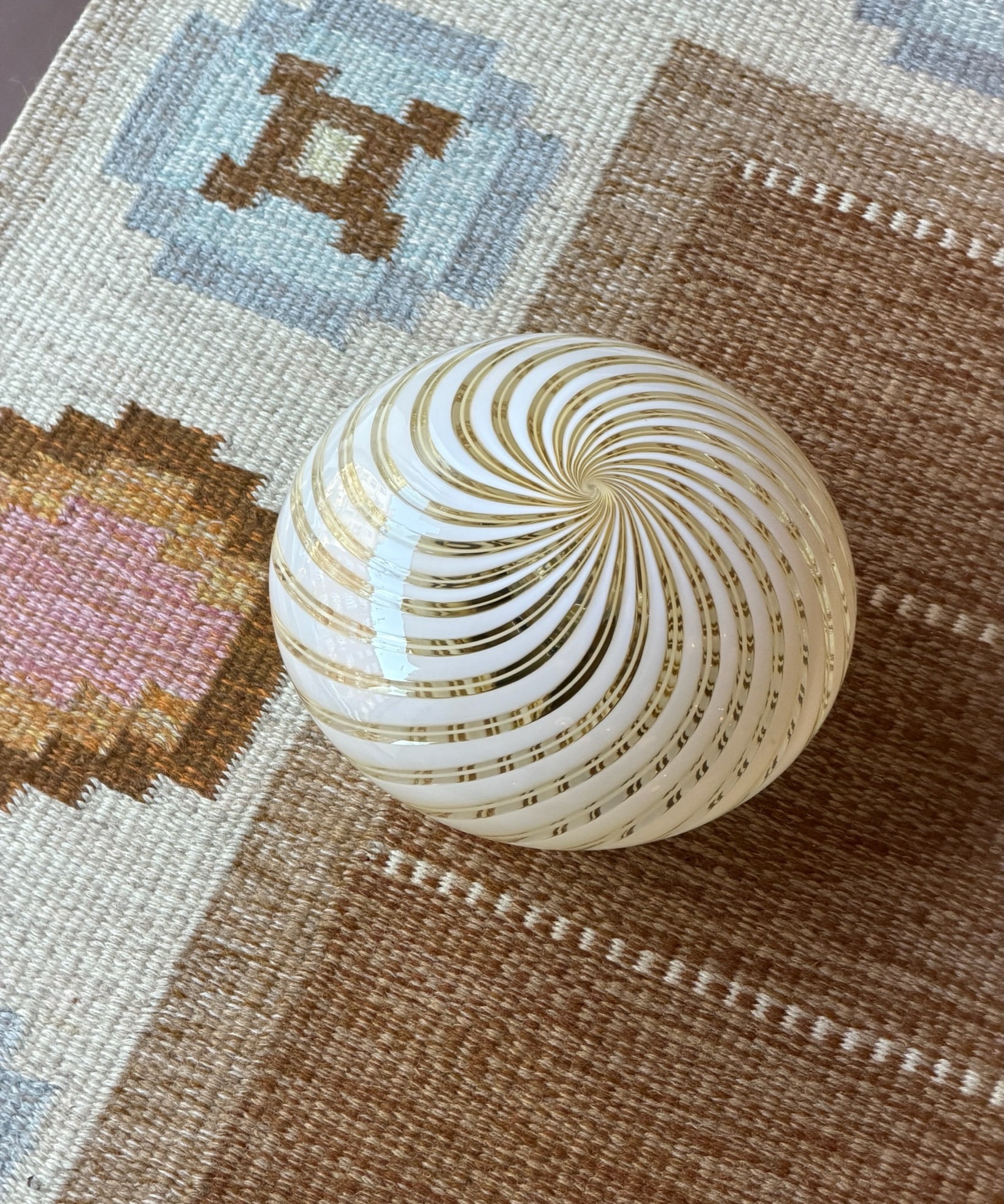 Vintage Murano clear/golden swirl ceiling/wall lamp (D25)