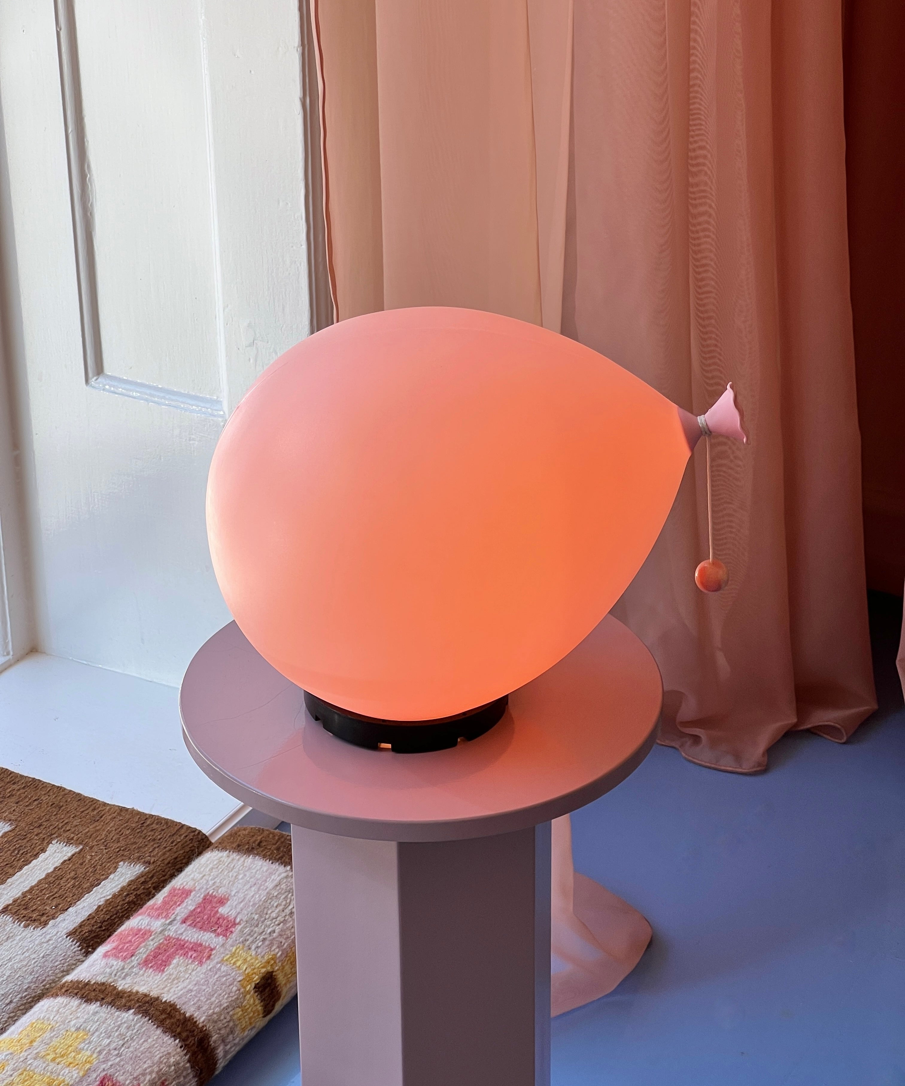 Vintage pink balloon wall lamp by Yves Christin for Bilumen (Medium)