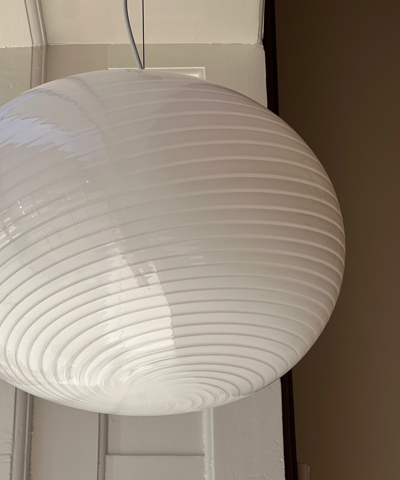 Vintage Murano oval white swirl ceiling lamp (D40)