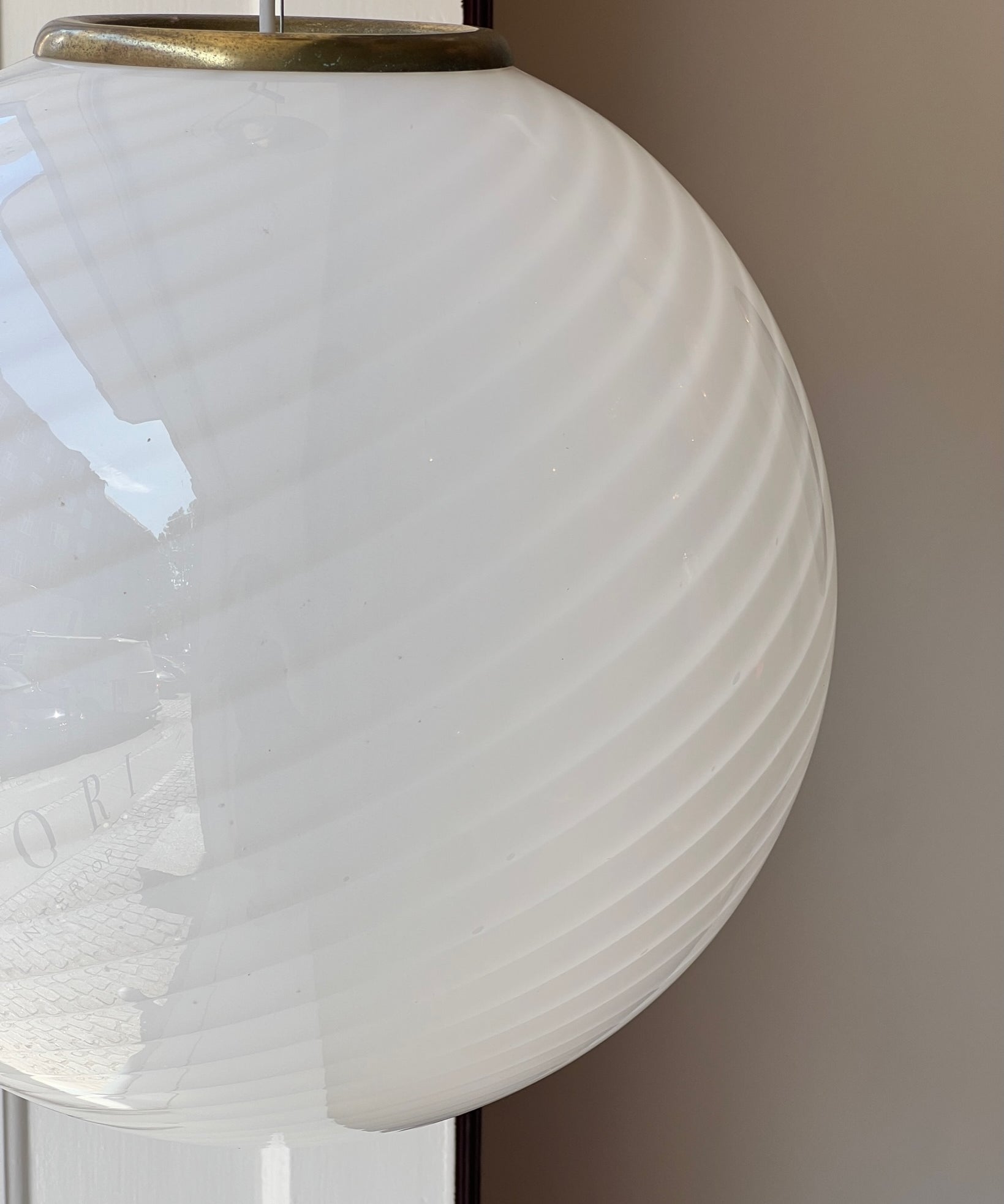 Vintage Murano white swirl ceiling lamp (D40)