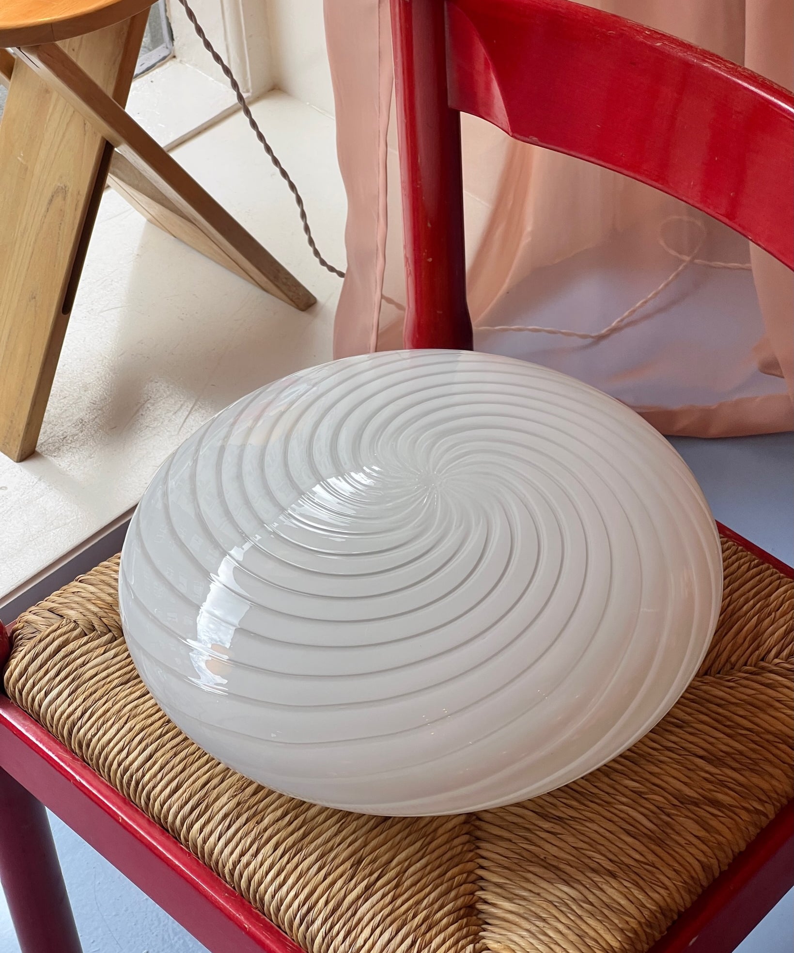 Vintage Murano white swirl ceiling/wall lamp (D36)