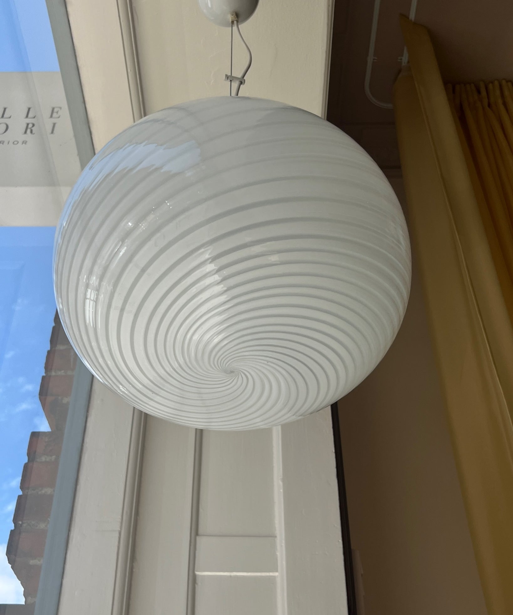 Vintage Murano oval white swirl ceiling lamp (D40)
