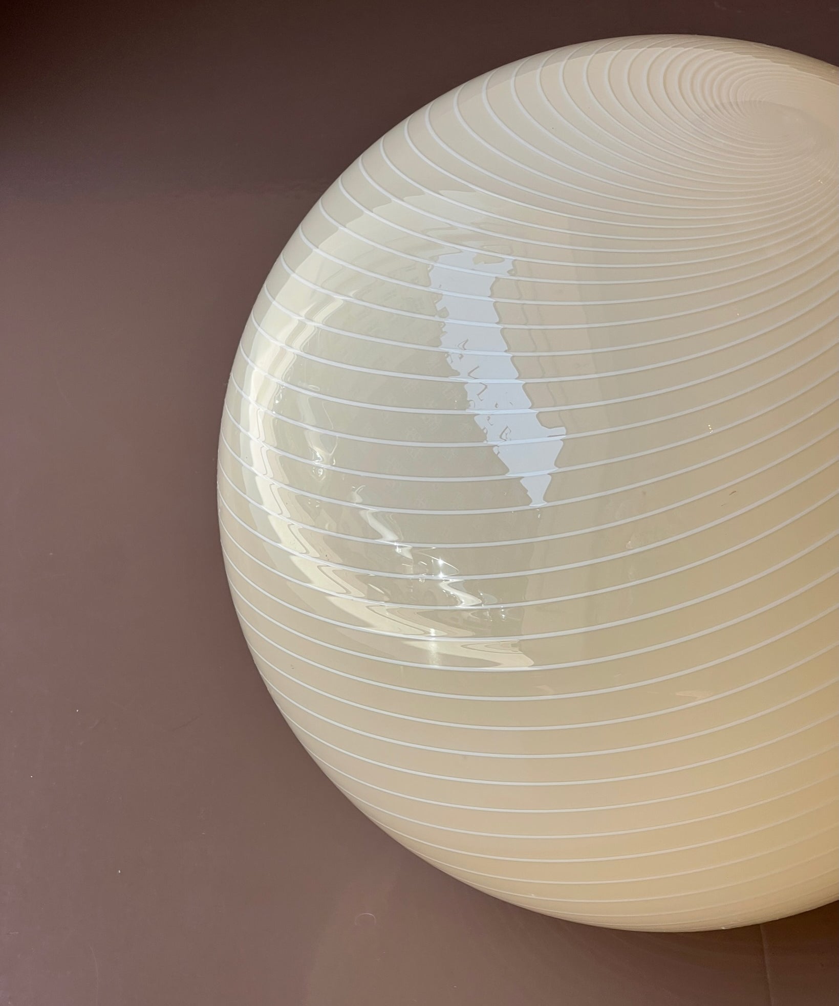 Vintage cream/white swirl Murano ceiling lamp (D42)