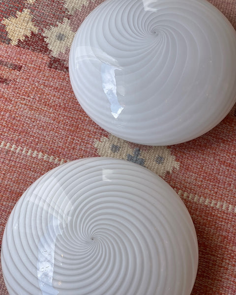 Vintage Murano white swirl ceiling/wall lamp (D38)