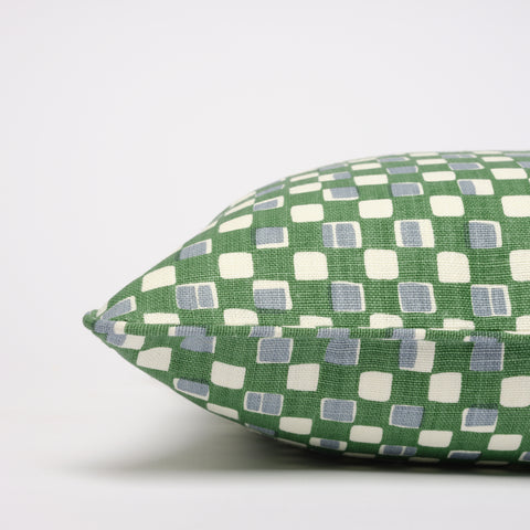 Faye cushion - Pea Green