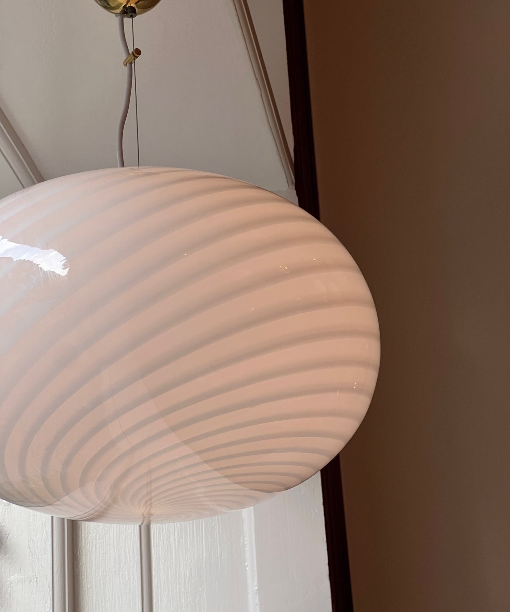Large vintage oval white swirl Murano ceiling lamp (D50)