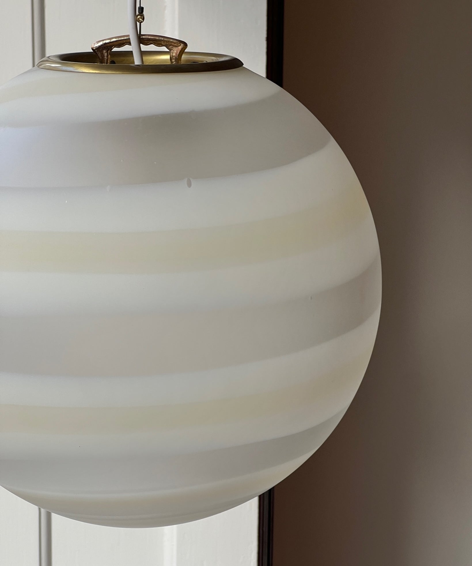Vintage blured yellow/white swirl Murano ceiling lamp (D35)