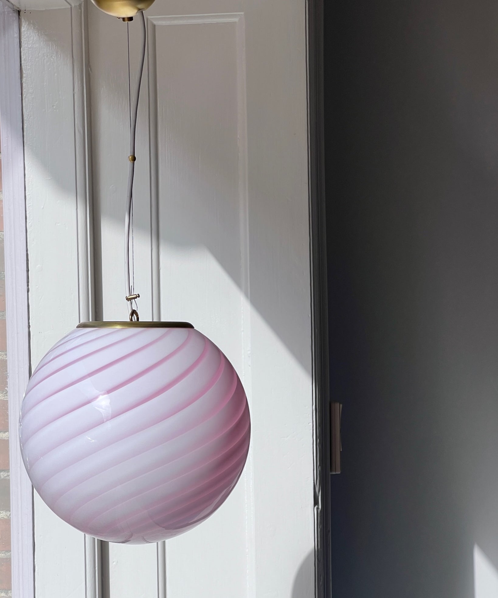 Candy ceiling lamp - Light pink swirl (D30)
