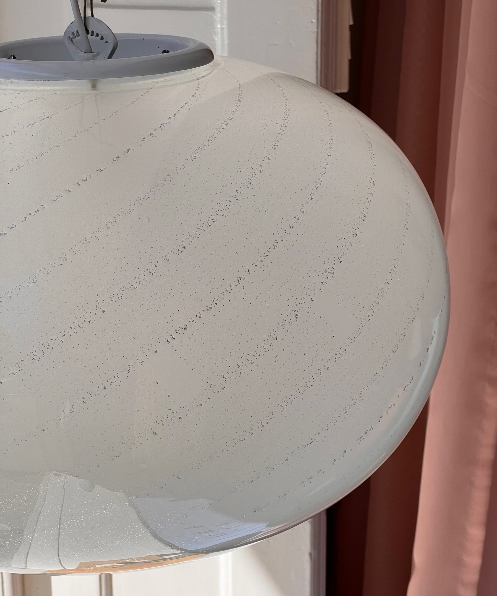 Large vintage oval silver/white swirl Murano ceiling lamp (D50)