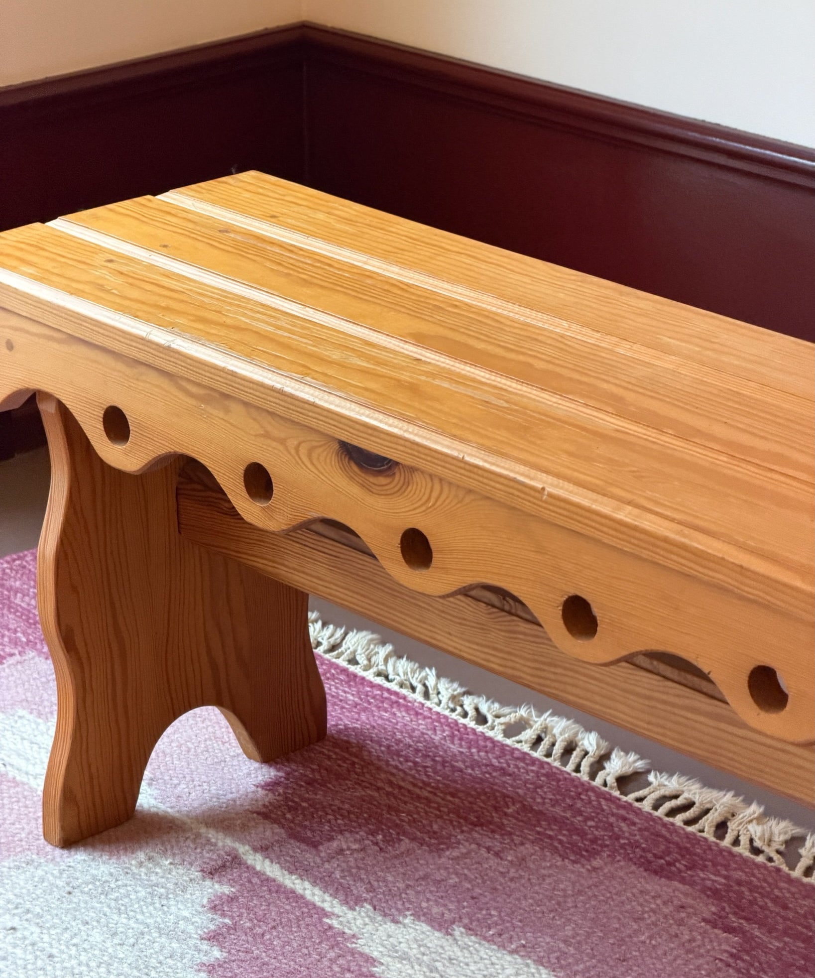 Vintage Swedish pine wood bench/side table