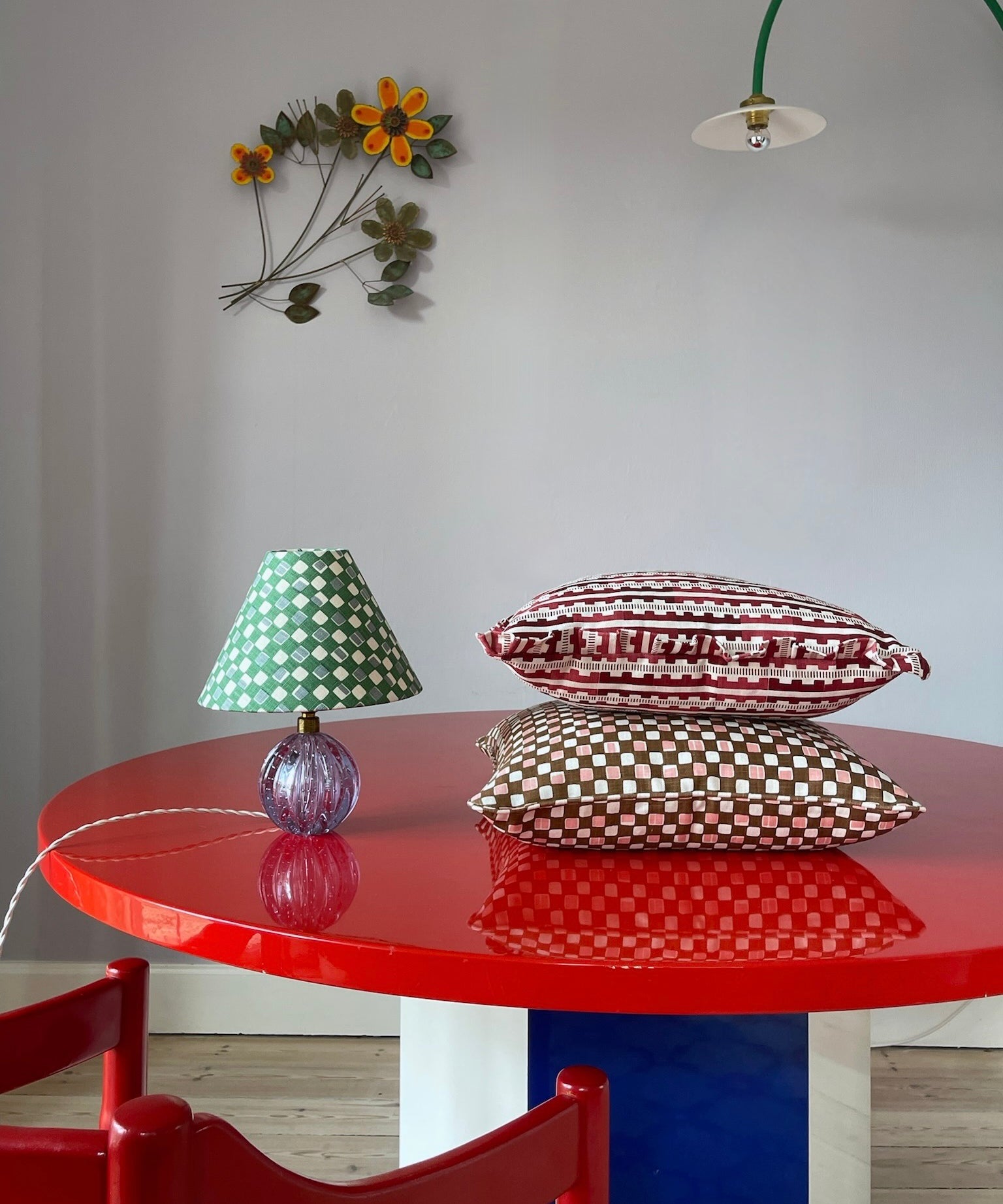 Marianne ruffled cushion - Red