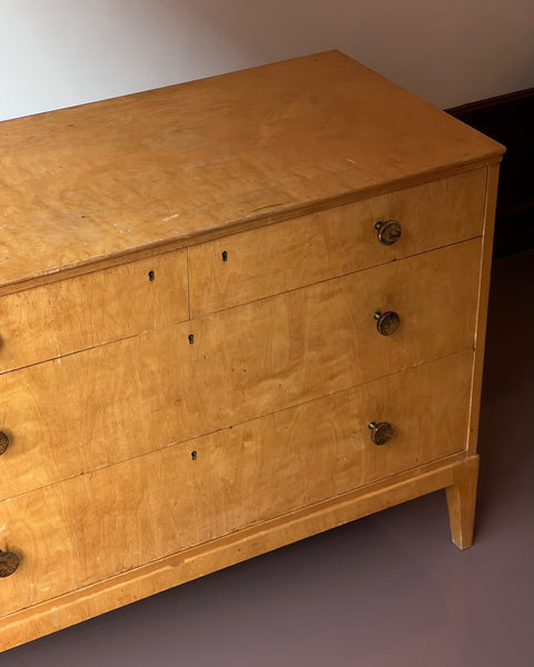 Vintage wooden chest of drawers