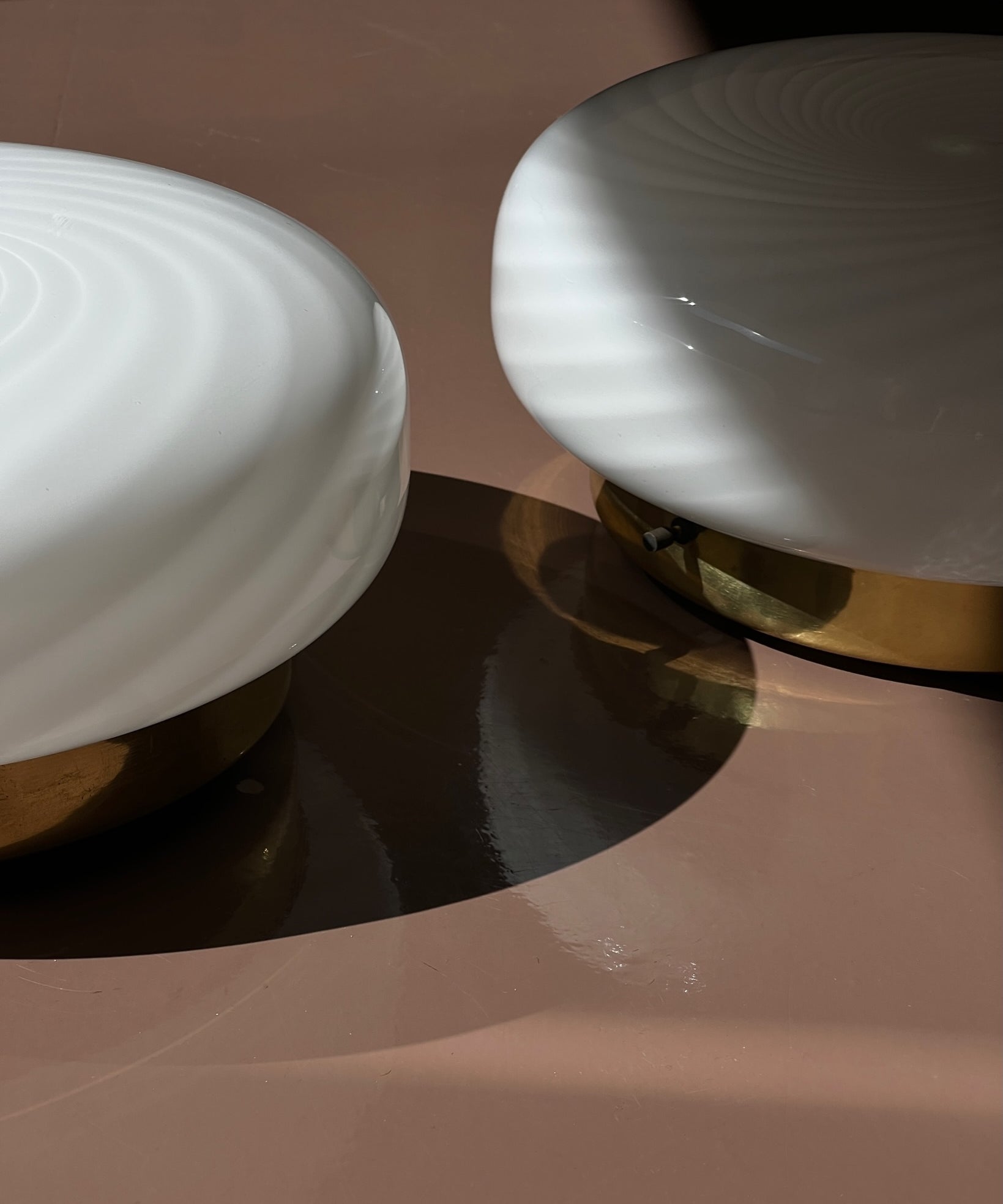 Vintage Murano white swirl ceiling/wall lamp (D30)