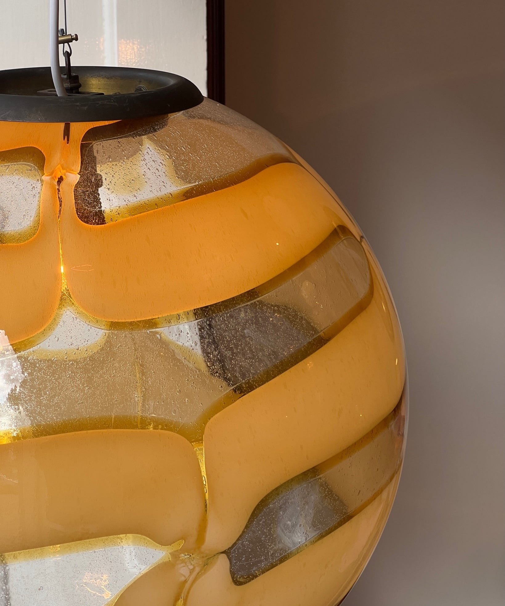 Vintage golden / clear swirl Murano ceiling lamp (D50)