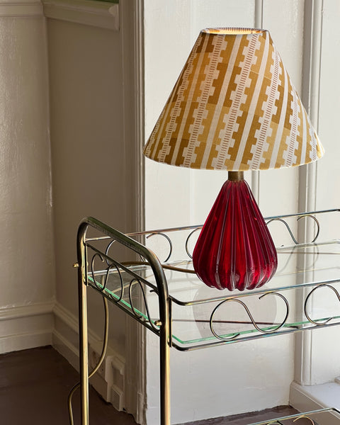 Vintage cherry red Murano table lamp (incl. lampshade)