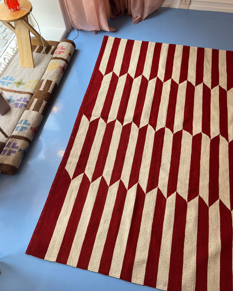 Large vintage deep red / white kilim rug