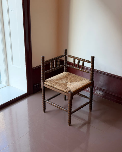 Vintage Bobbin corner chair