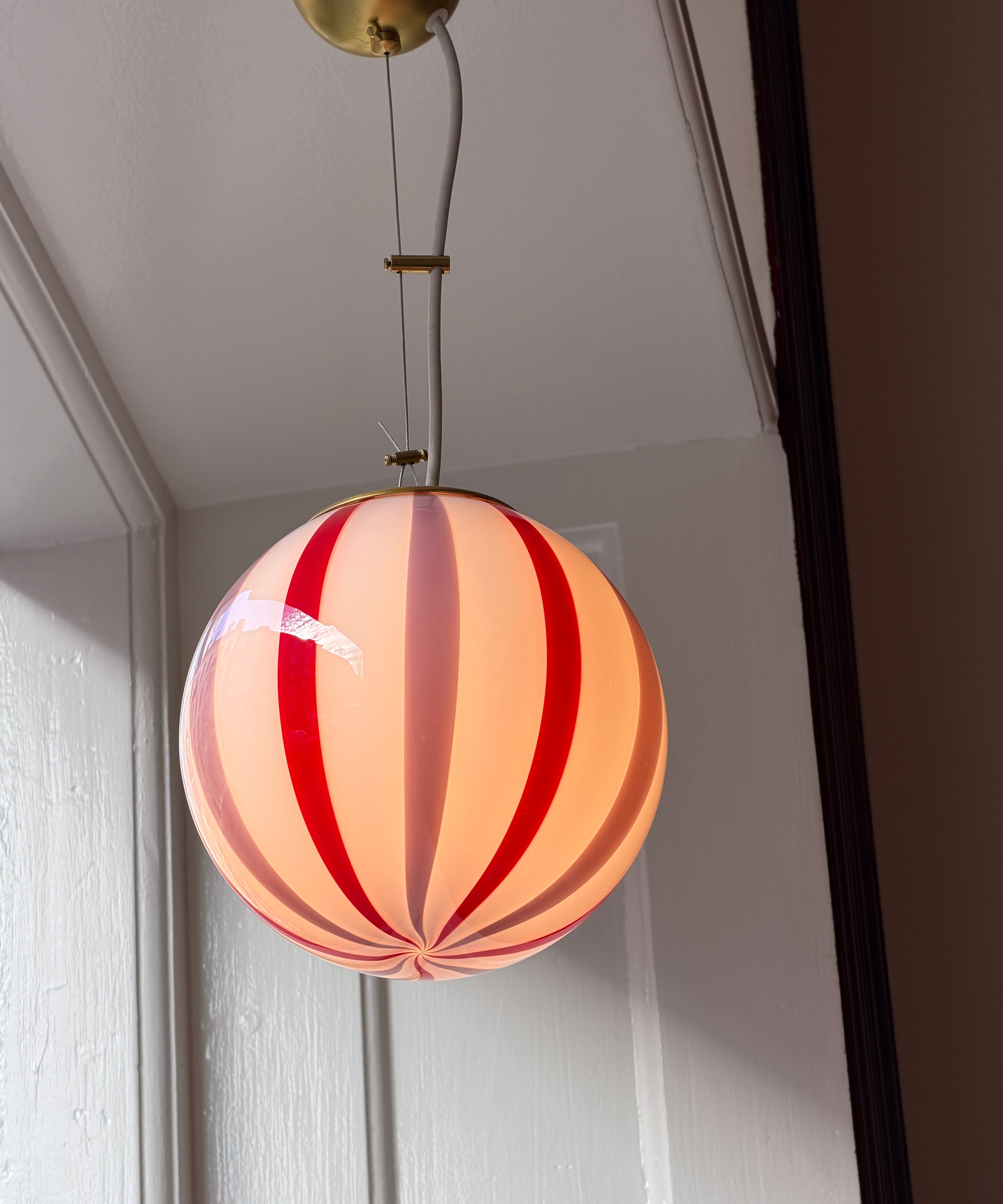Candy ceiling lamp - Pink lavender / red vertical stripes (D20)