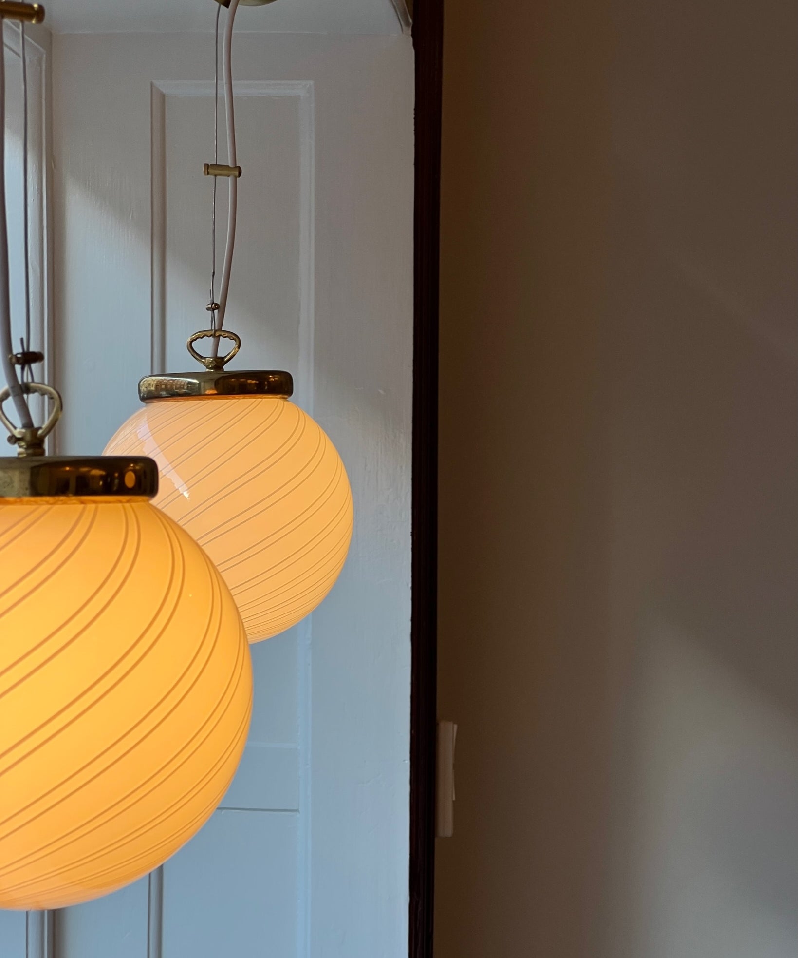 Vintage white/cream swirl Murano ceiling lamp (D20) (2 available)