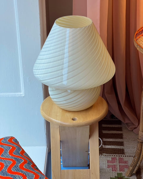 Vintage light yellow Murano mushroom table lamp - Large