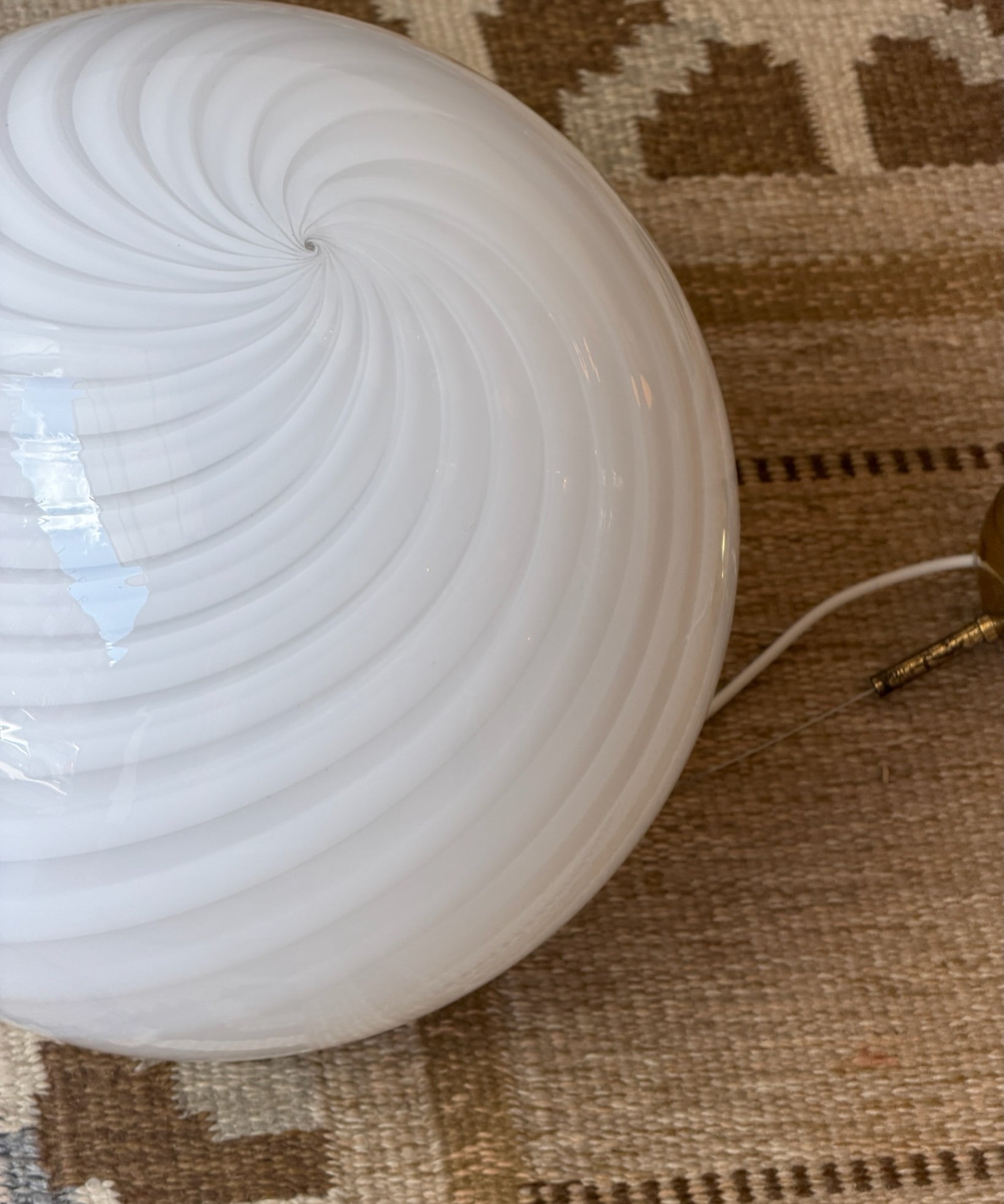 Vintage Murano white swirl ceiling lamp (D40)