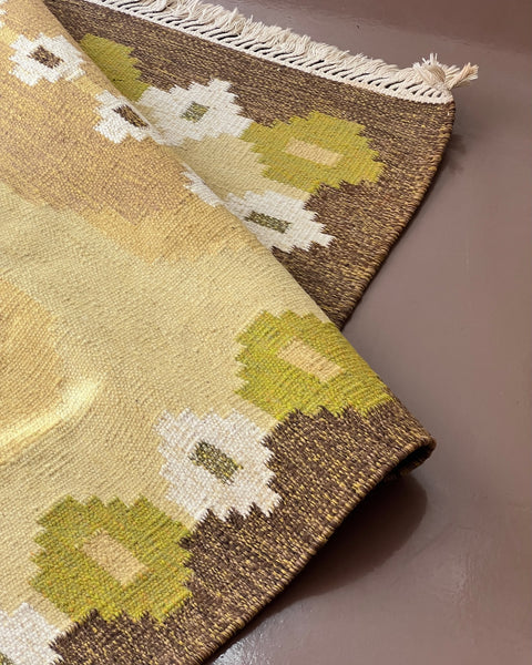 Vintage flat weave rug signed BD