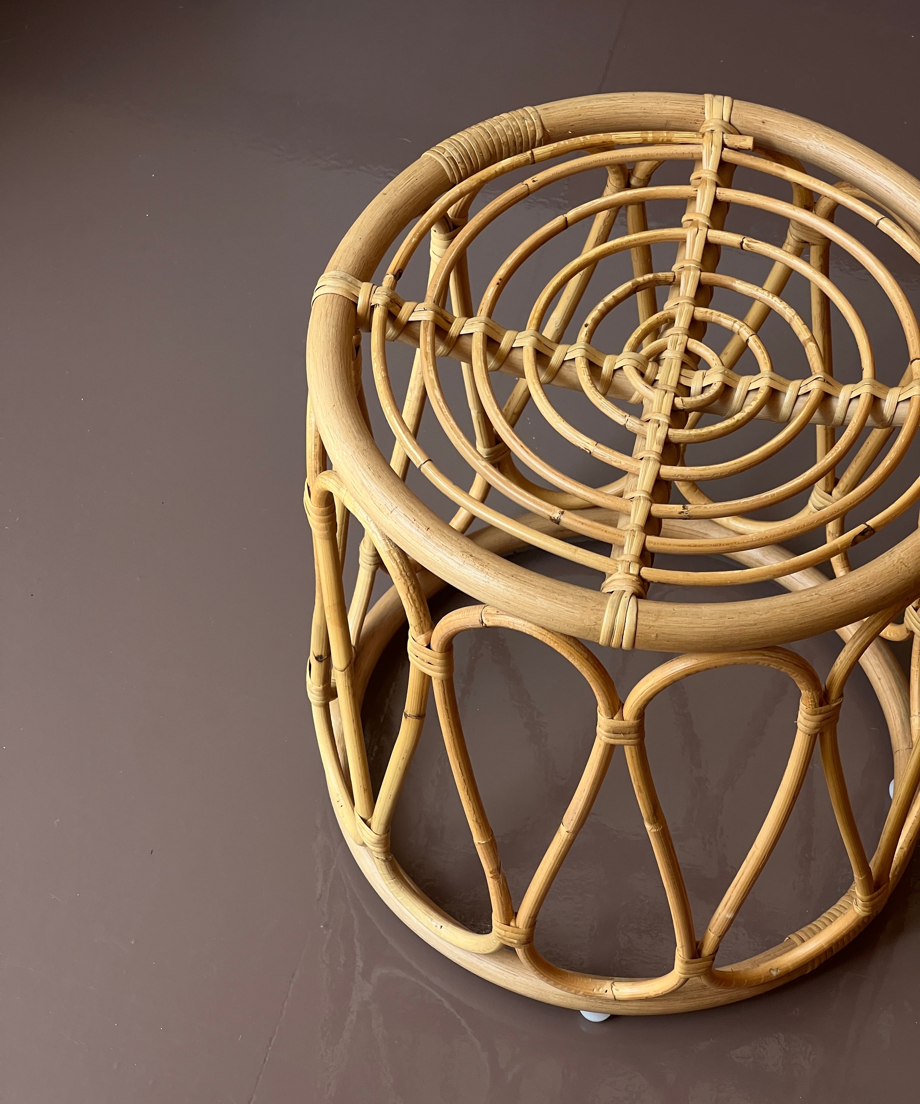 Rattan stool (without cushion)