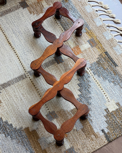 Vintage expandable wooden coat rack