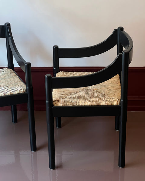 Carimate chair by Vico Magistretti - Black