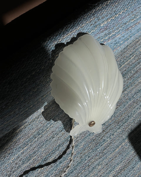 Vintage white opal Murano shell wall lamp