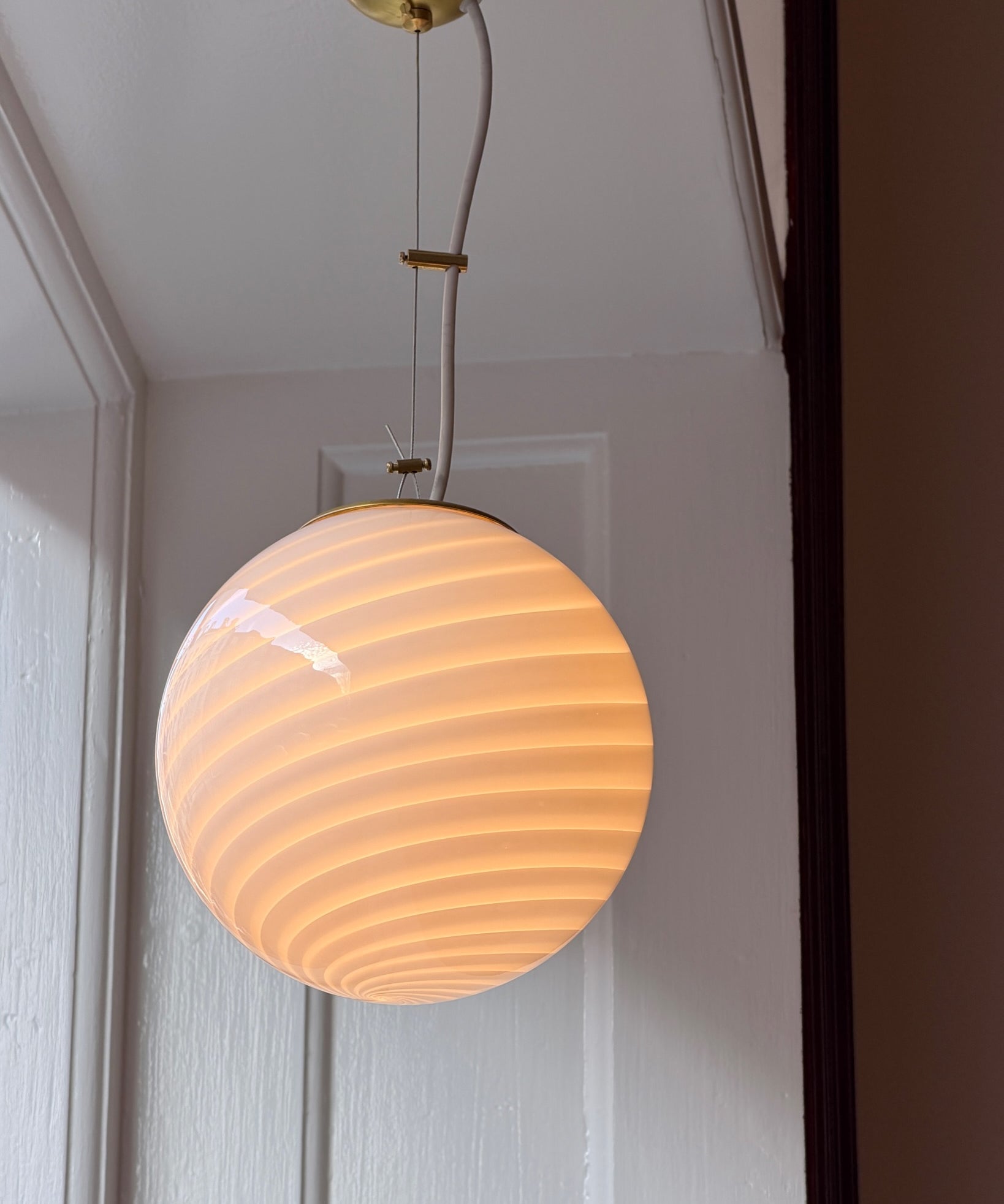 Candy ceiling lamp - White swirl (D20)