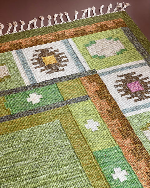 Vintage green flat weave rug by Ingegerd Silow (IS)