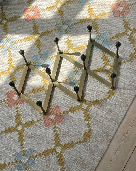 Vintage Azucena Brass Coat Hanger by Luigi Caccia Dominioni