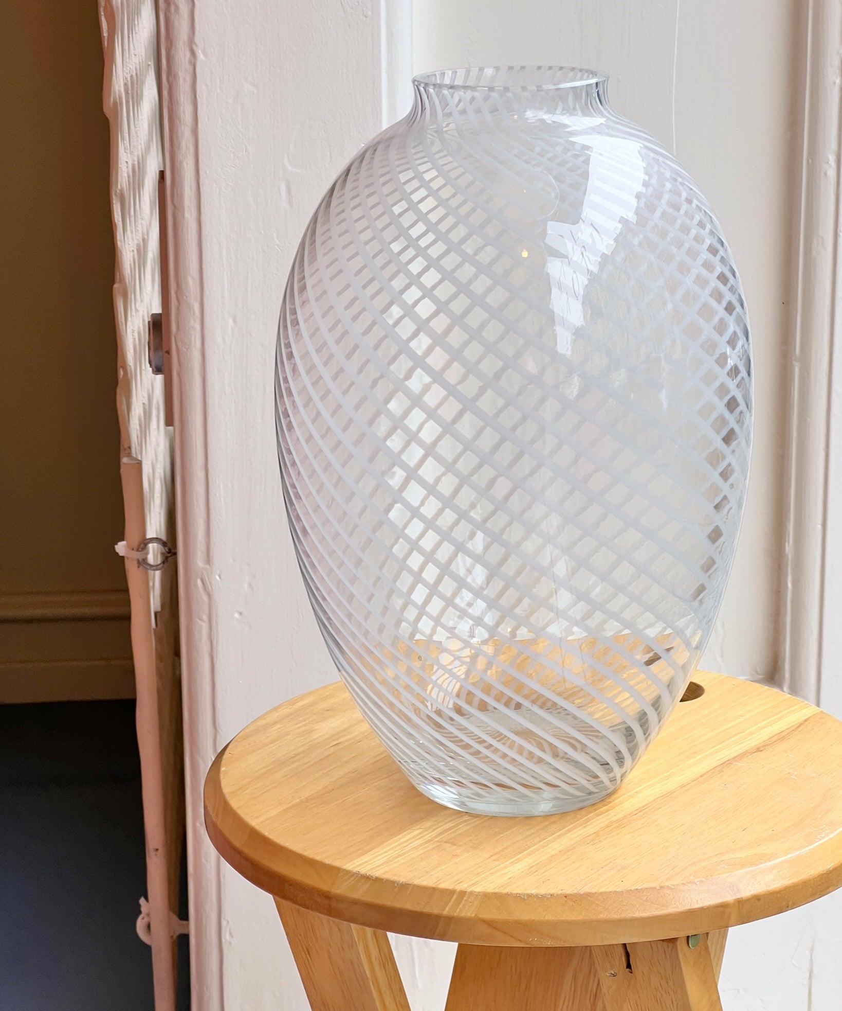 Vintage white/clear swirl Murano vase