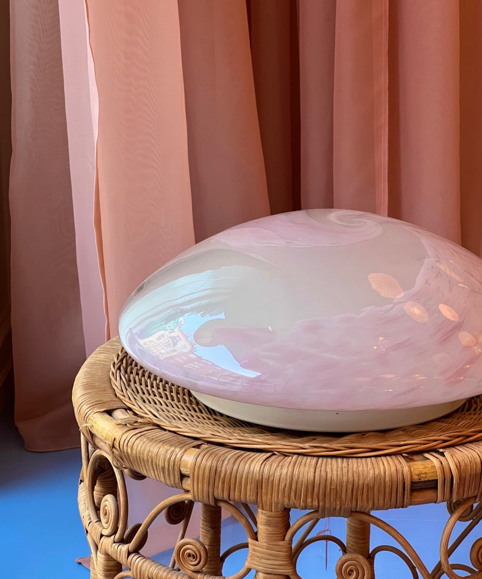 Vintage Murano pink swirl ceiling/wall lamp (D40)