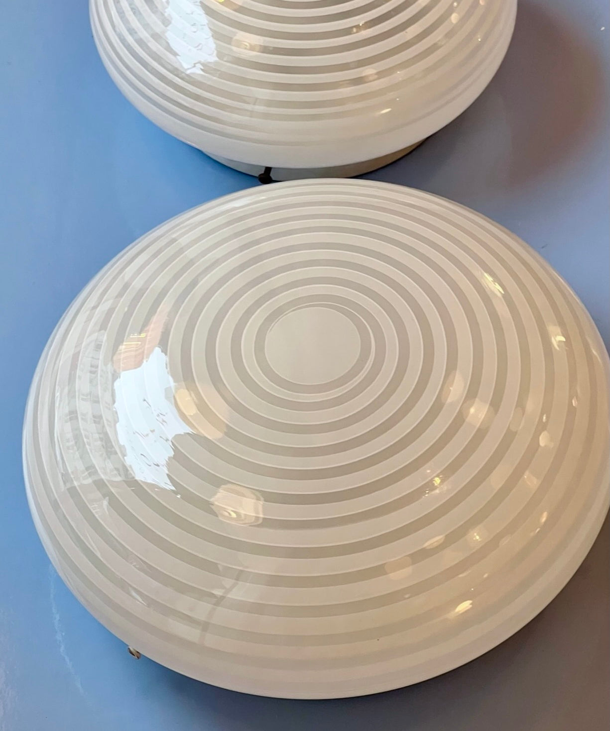 Vintage Murano white swirl ceiling/wall lamp (D30)