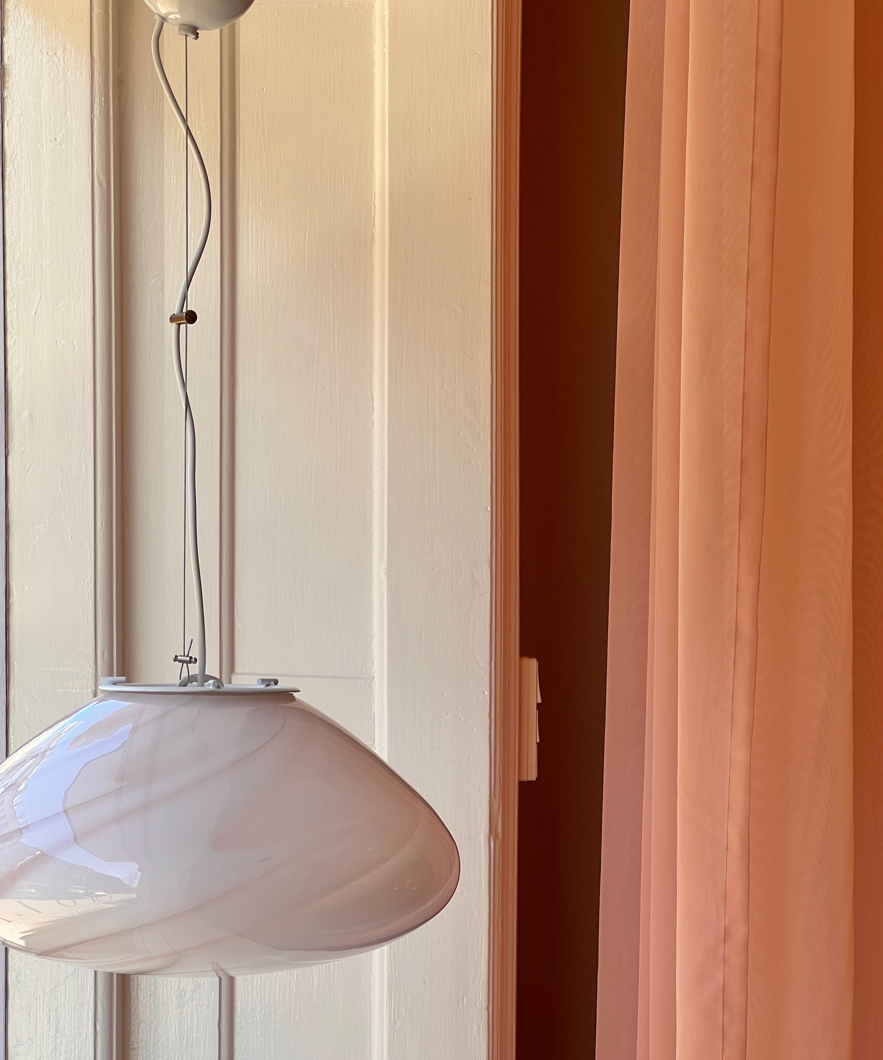 Vintage Murano oval light pink swirl ceiling lamp (D40)